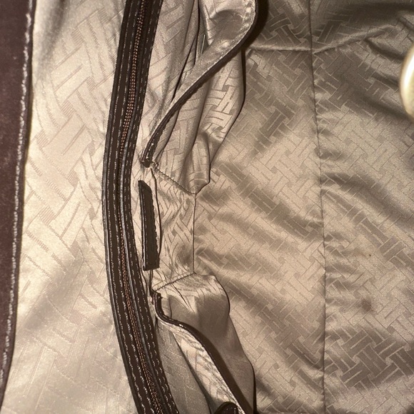 SOLD:  COLE HAAN Genevieve Woven Triangle Hobo Shoulder Handbag Tote 19" Silk - Picture 12 of 13